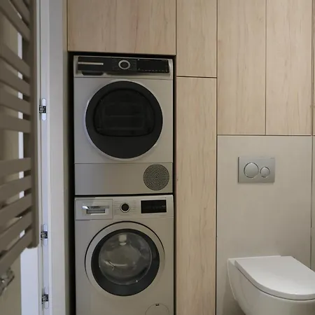 Apartamento Wilanów Shellter *